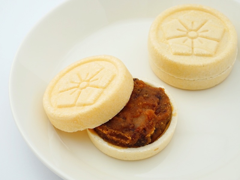 桔梗屋 桔梗信玄餅最中 餡と最中皮