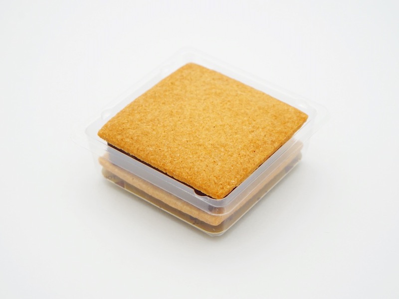 山奥チョコレート日和 生チョコサンド 個包装のトレイ