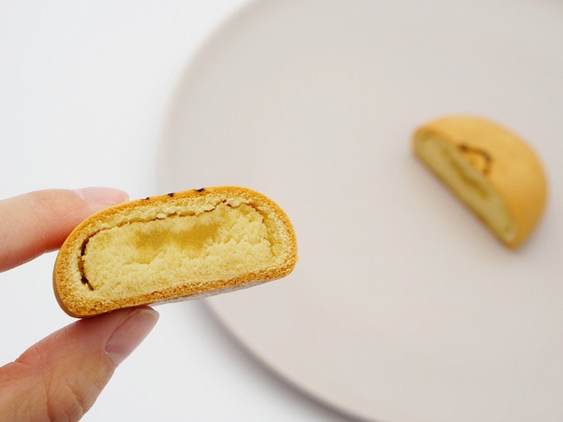 塩瀬総本家 里の梅 割ったところ