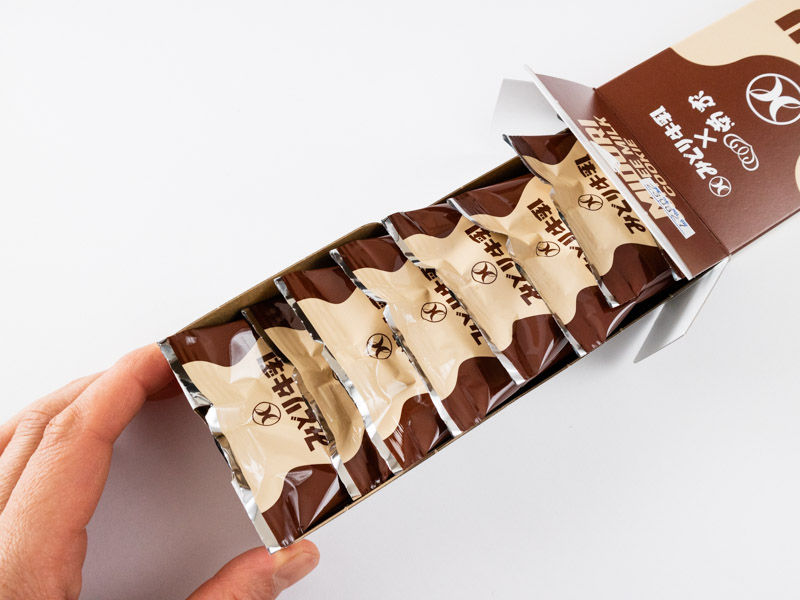 みどり牛乳ミルククッキー(コーヒー牛乳)箱を開けたところ