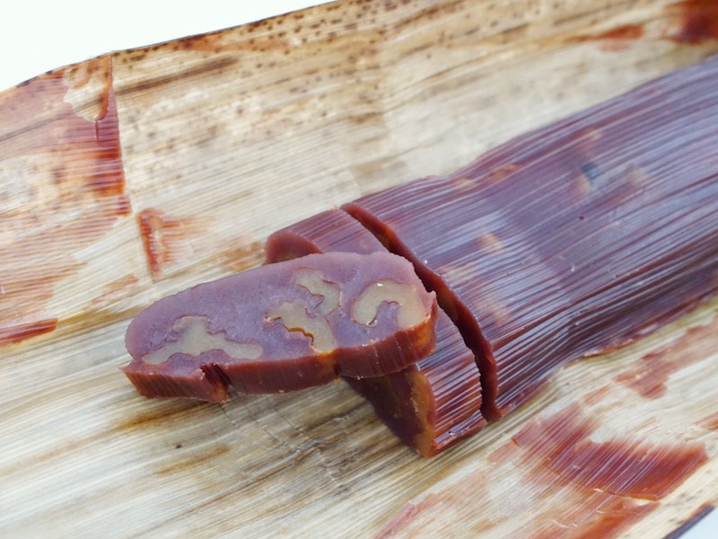 松葉屋 月よみ山路 比咩くるみ 切ったところ