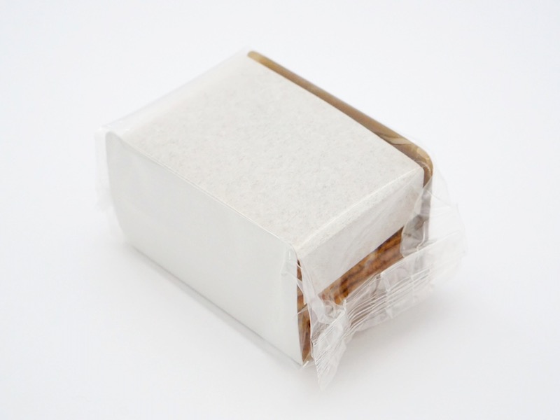 にゃんこのバウム ビニールに入った状態