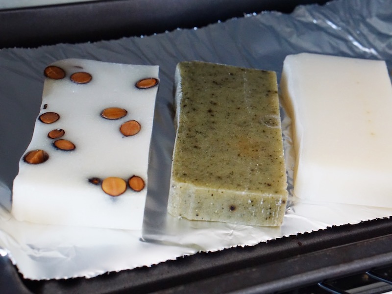 六星 斗棒餅 トースターで焼くところ