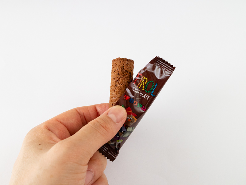 チロリアン(コーヒーヌガー)個包装の中身