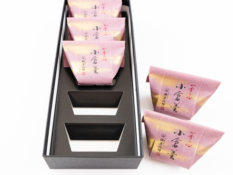 鶴屋八幡 小倉羹箱の仕切り