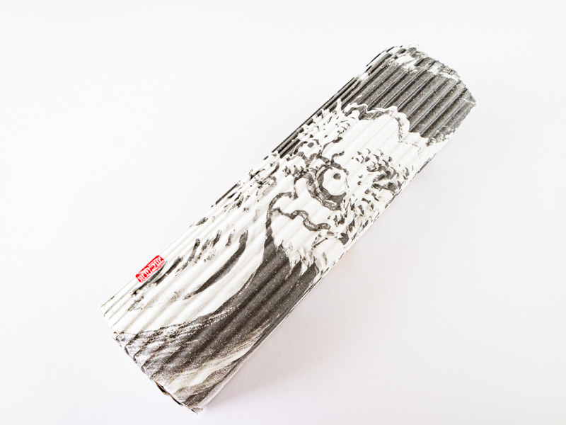 俵屋吉富 雲龍 箱