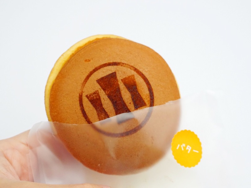 木付や どら焼き(バター入り) 中身(全体)
