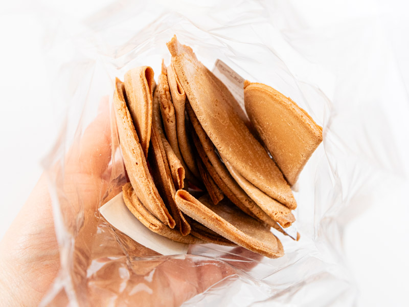 はちみつ煎餅袋の中身