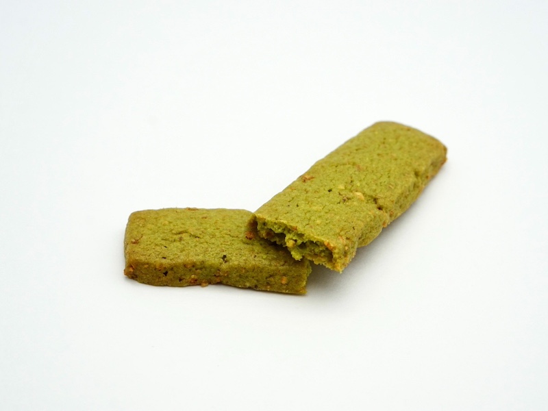 上野風月堂 ゴーフルクラッシュクッキー ピスタチオ断面