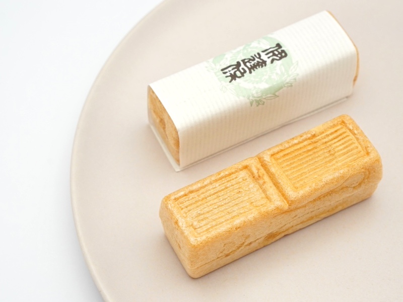 御粽司 百波 伊達候 お皿にのせたところ