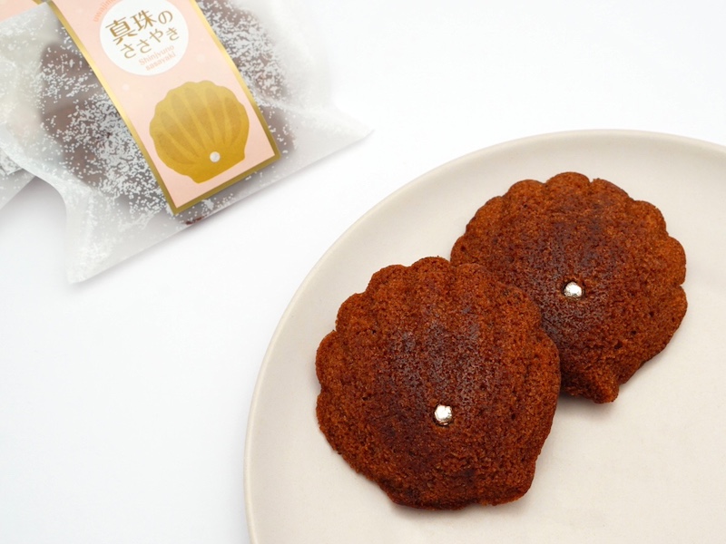 おのがみ菓子舗 真珠のささやき お皿に出したところ