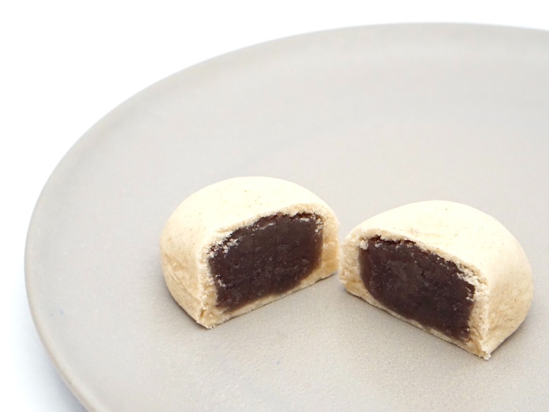 御菓子司 田ぐち そば饅頭 断面