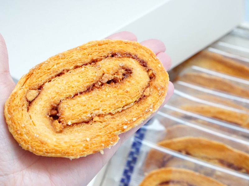 帝国ホテル アーモンドパイアソート サイズ感