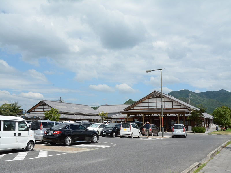 道の駅「丹波おばあちゃんの里」駐車場