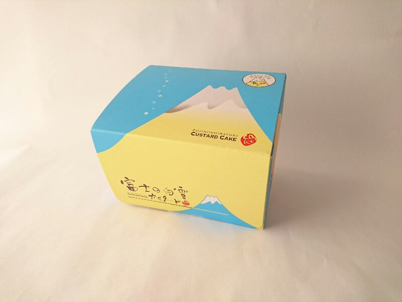 富士の白雪カスタードケーキ外装