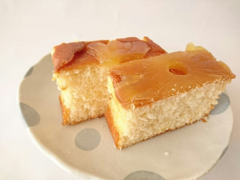 パイナップルカステラ アップ