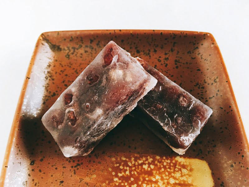 桂月堂 薄小倉中身