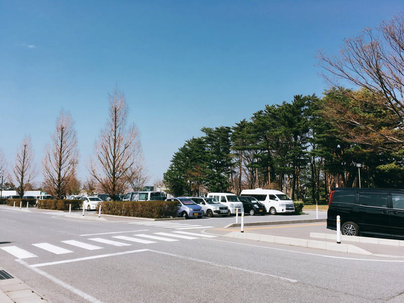 道の駅てんのう駐車場