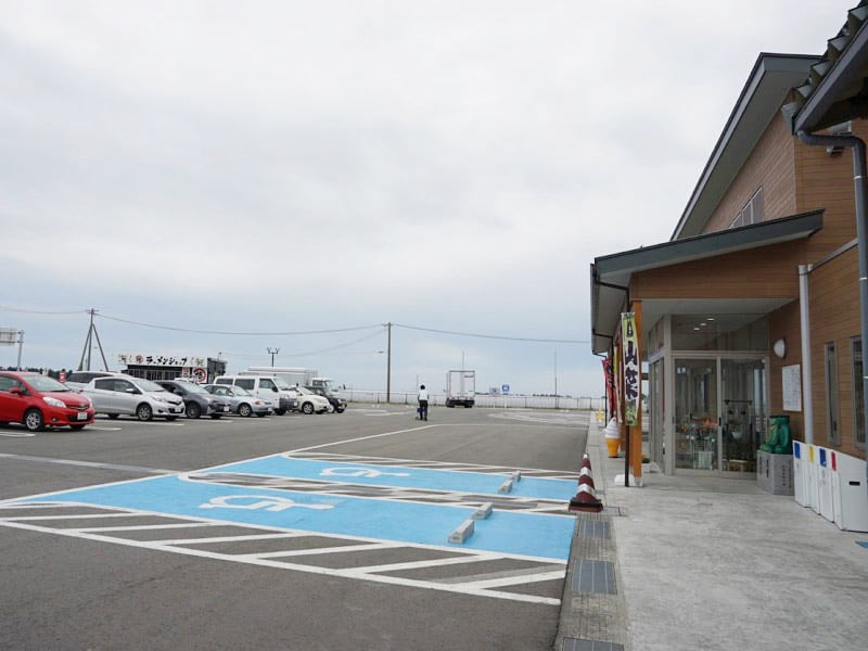 道の駅しょうない駐車場