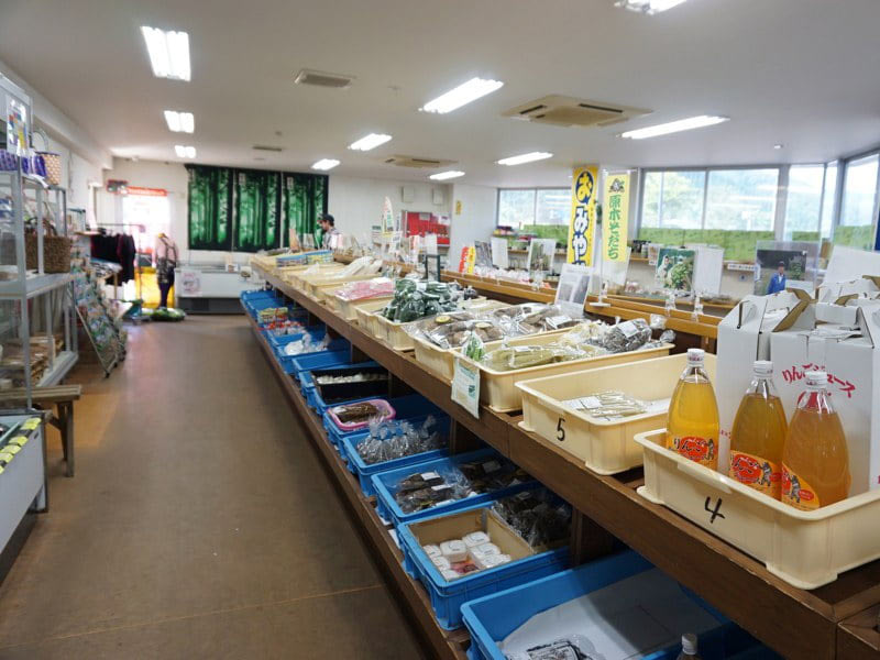 道の駅あに直売所