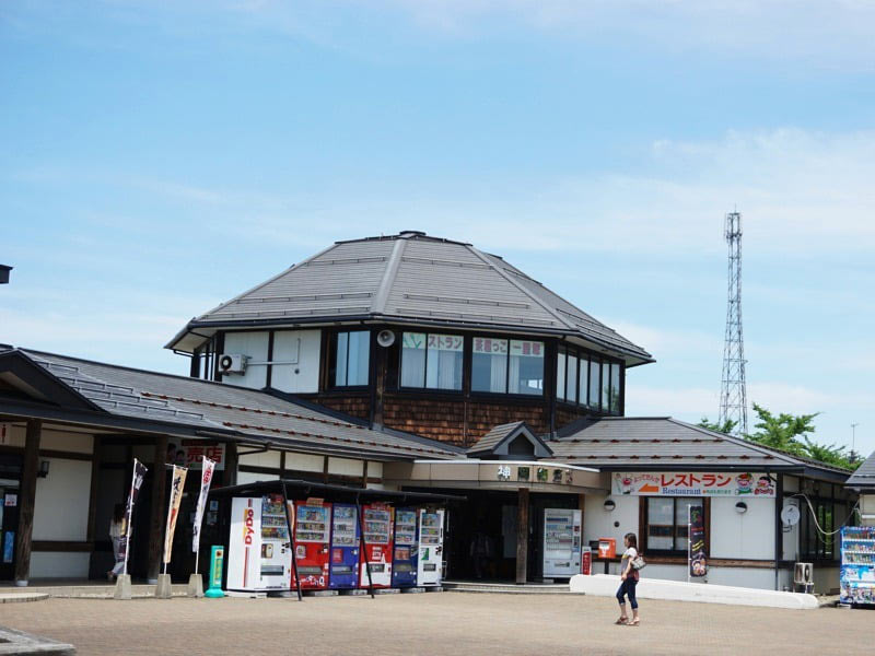 道の駅かみおか外観