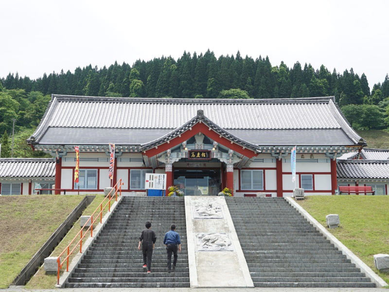 道の駅とざわ外観