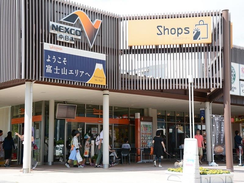 足柄サービスエリア上り お土産ショップ