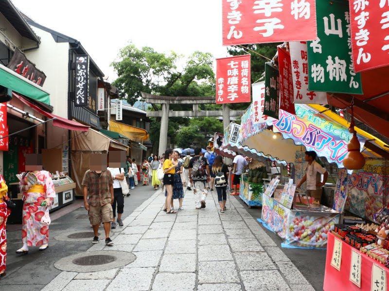 伏見稲荷大社参道