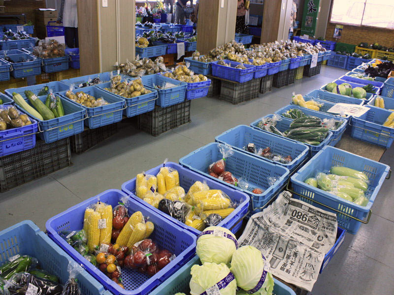 道の駅しなの 直売所