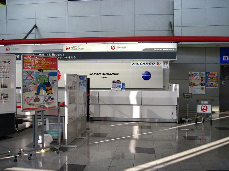 南紀白浜空港 JALカウンター