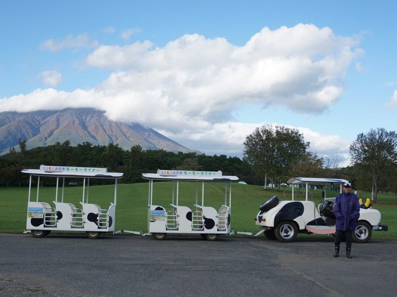 小岩井農場モーモーライナー