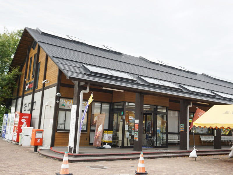 道の駅三本木外観