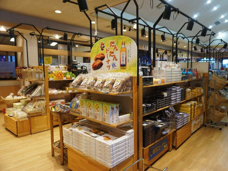 道の駅雫石あねっこおみやげ