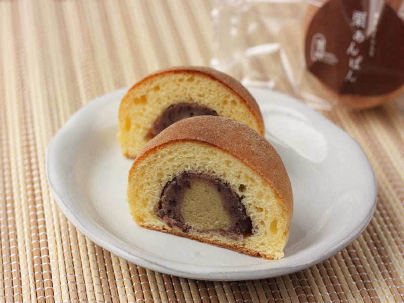 信州里の菓工房　栗あんぱん　中身の写真