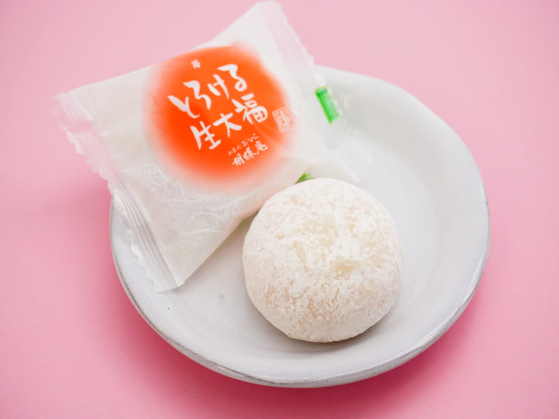 胡蝶庵　とろける生大福　いちご