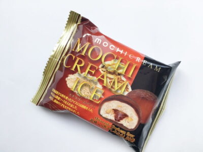MOCHI CREAM モチクリームアイス(胡桃入り焦がしみたらしきな粉)