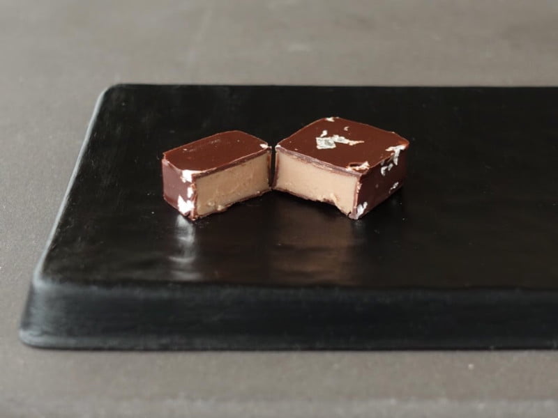 宮城の酒蔵 利き酒ショコラ ライトニングⅡ(勝山酒造) 断面