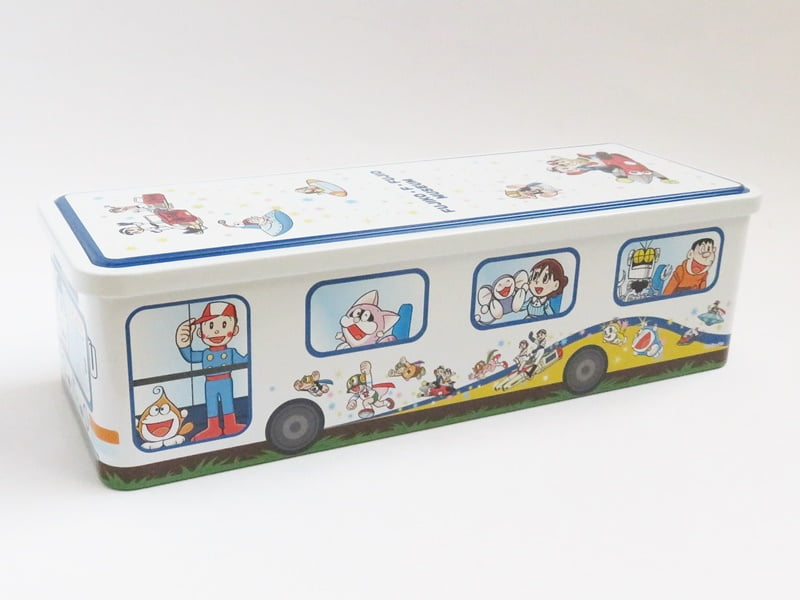 バス缶フィナンシェ の写真