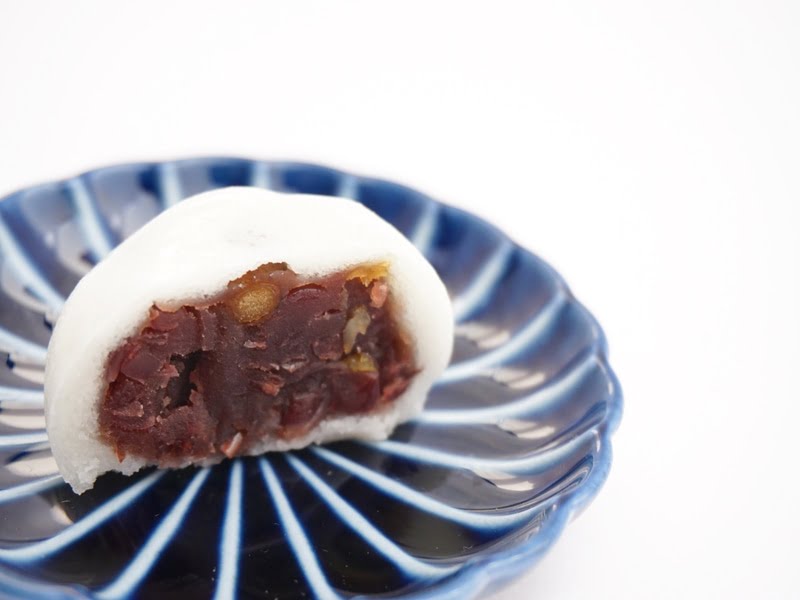 あずさ堂　塩豆まんじゅう　断面写真