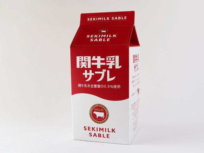 関牛乳サブレの外箱写真