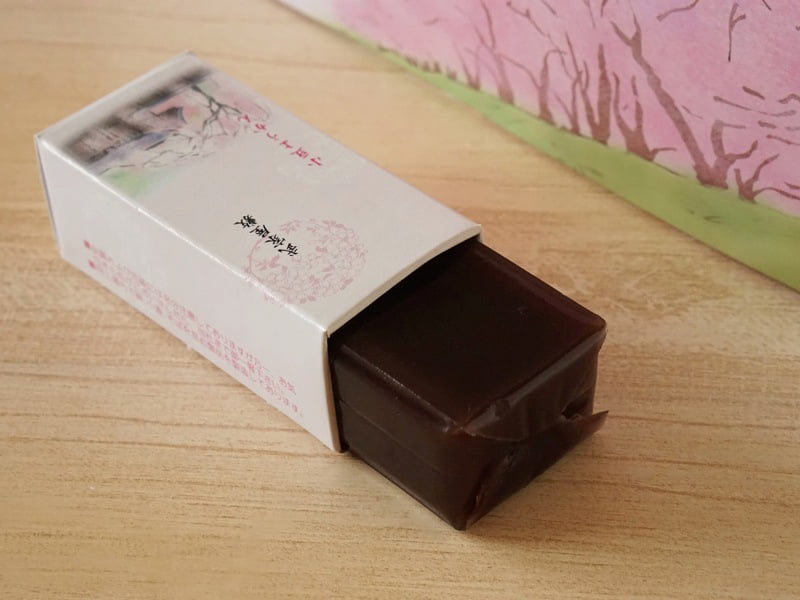 ゆかり堂製菓 しだれ桜ようかん 小豆