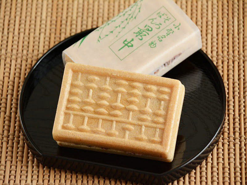 そろばん最中 中身写真