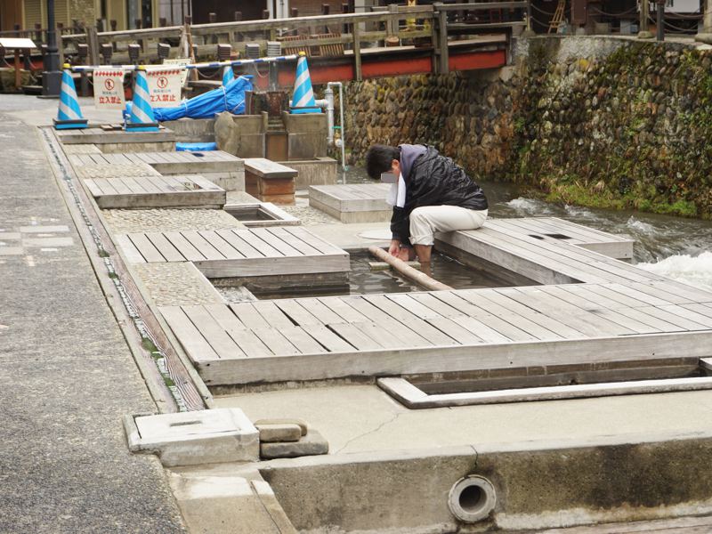 銀山温泉　足湯