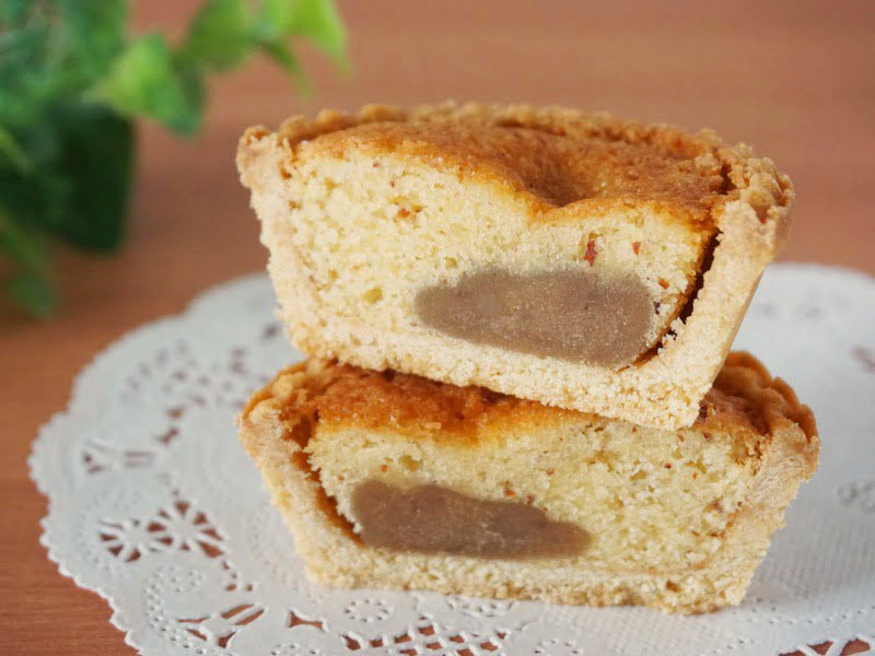 かぎや菓子舗 二子さといも サクサクもっちりタルト中身