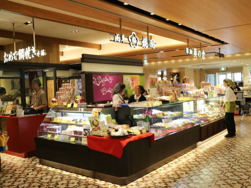 アトレ浦和店内