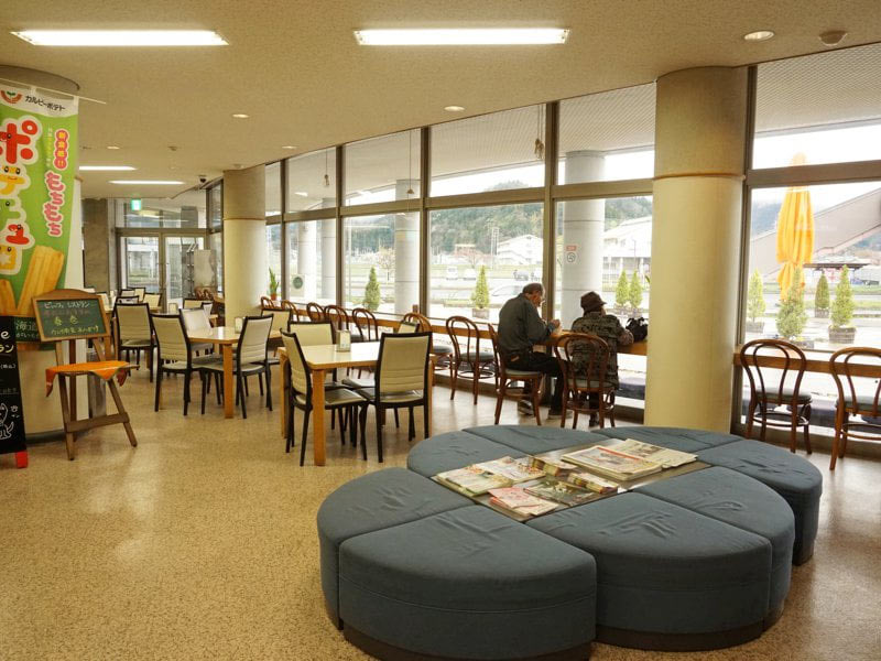 道の駅むらやま休憩スペース