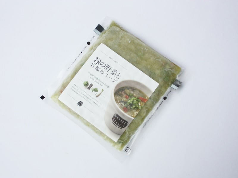 緑の野菜と岩塩のスープ外装写真