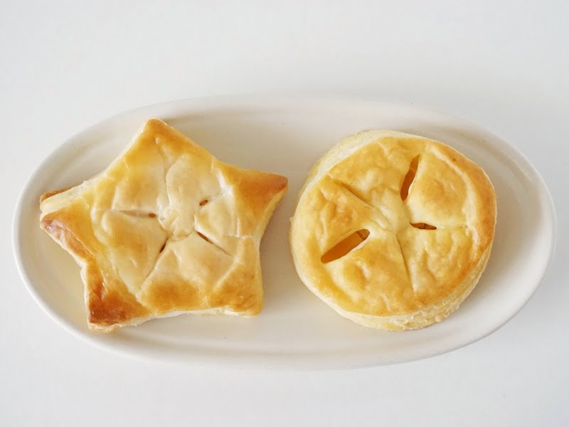 はとや製菓 青函パイ並べたところ