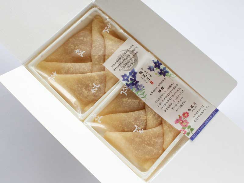 七月のおたべ 歌見月 開封した写真