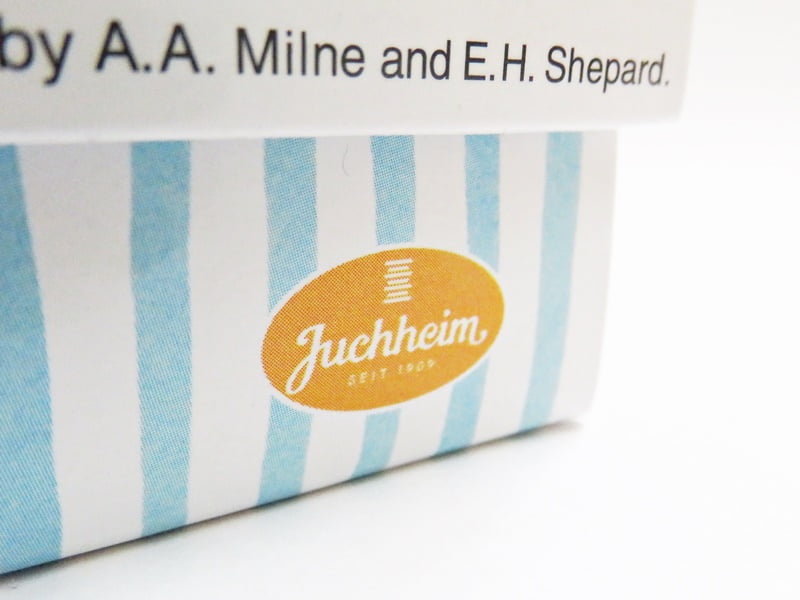 TDR ディズニーサマーセレクション バウムクーヘン ユーハイムのロゴ